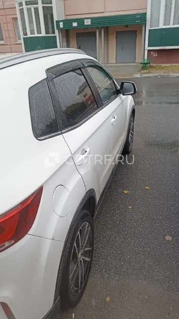 Лот № 1 – автомобиль марки FAW модель X40, 2020 года выпуска.