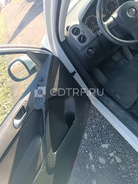 Транспортное средство: Volkswagen Tiguan, VIN: XW8ZZZ5NZFG114316, г.в. 2015.