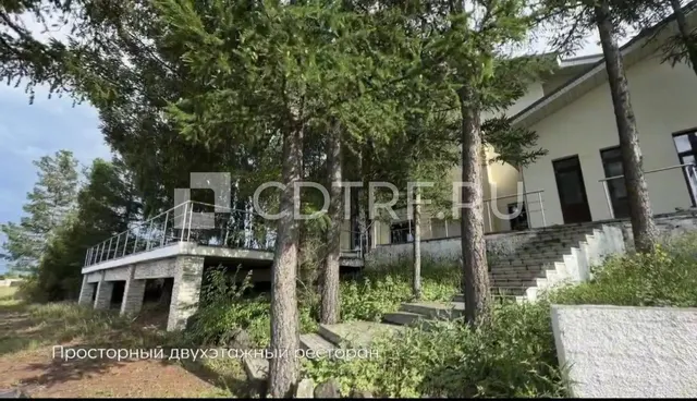 Готовый бизнес с действующей загрузкой: Ресторан на 928 м2 в уникальной локации у озера.
