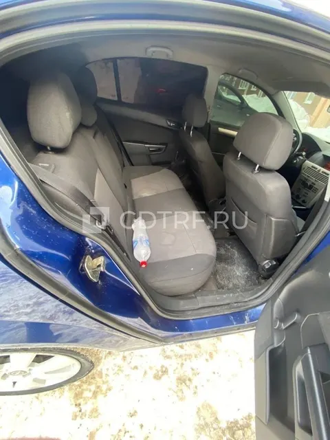 Лот №1 Легковой автомобиль, марка: Opel , модель: Astra, год изготовления: 2008