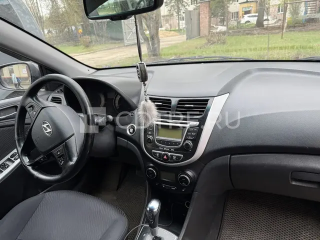 Легковой автомобиль HYUNDAI SOLARIS, 2013 г.в.