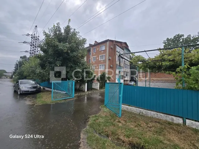 Квартира 63,2 кв. м Краснодарский край, р-н Лабинский, г. Лабинск, ул. Красная, д. 402