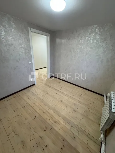Жилой дом, жилое, общей площадью 93,5кв.м.,Земельный,общей площадью 1 100 кв.м,