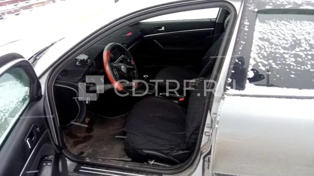 Автомобиль марки ФОЛЬКСВАГЕН модель ПАССАТ 2003 г.в.