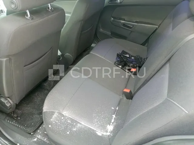 Транспортное средство: OPEL ASTRA, 2011 года, находится в залоге у АО «Экспобанк»