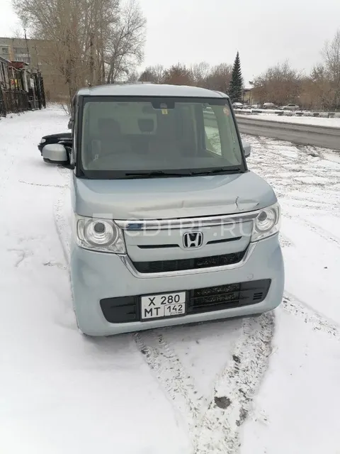 Автомобиль «HONDA N-BOX» (2018 года выпуска, рег.знак Х 280 МТ 142, VIN JF3-1163802).