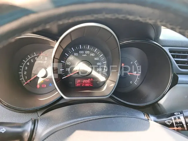 Автомобиль KIA RIO 2015 г. в. VIN Z94CB51BBGR065029, цвет белый