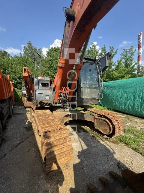 Реализация имущества ООО УМ №11 по Лоту №6 ZX180LCN-5G HITACHI HCRDBHC1P00000132