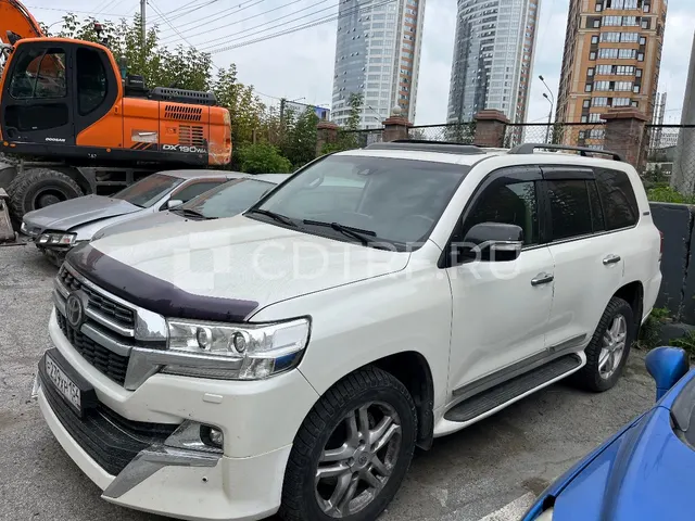 Торги по продаже имущества TOYOTA LAND CRUISER 200 2015 года выпуска