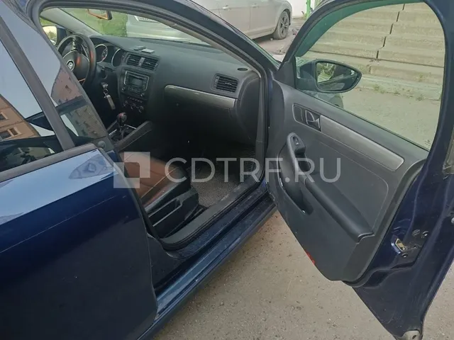 ТС Volkswagen Jetta 2015 год выпуска