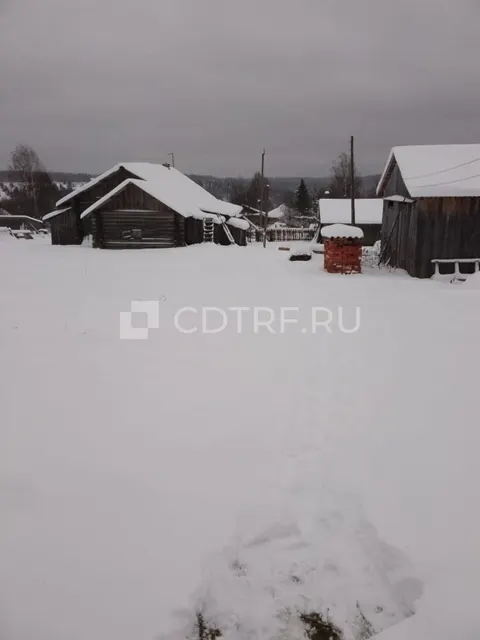 Жилой дом 1/3 доли и земельный участок 1/3 доли в Вологодской области.