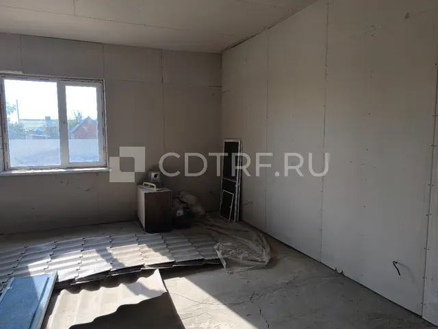 Земельный участок 944 кв.м., жилой дом 102 кв.м., г.Ахтубинск