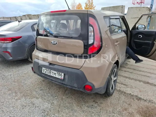 Автомобиль Kia Soul, 2016 г.в., VIN-номер: XWEJN811AG0001175, цвет: коричневый