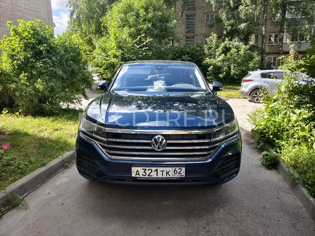 Автомобиль VOLKSWAGEN TOUAREG, 2019 г.в., VIN: WVGZZZCRZLD010039, грз: А321ТК62