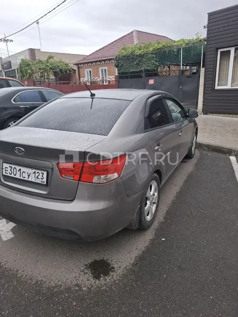 Легковой автомобиль КИА CERATO