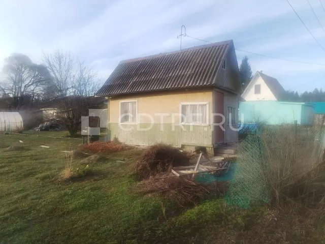 1/2 доля в праве на земельный участок Жолнерович К.Е.
