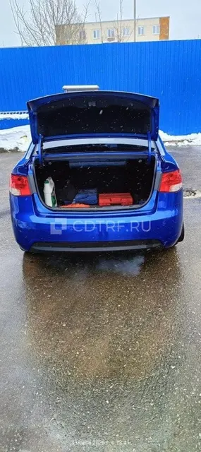 Автомобиль KIA CERATO 2011 года выпуска, VIN KNAFU411BB5928807, в залоге ПАО Банк ВТБ