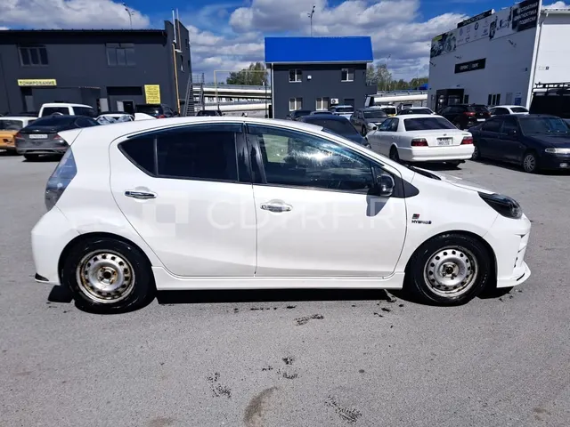 Легковой автомобиль TOYOTA AQUA HYBRID 2017гв NHP106694763