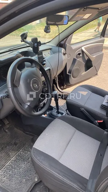Автомобиль легковой, марки RENAULT DUSTER 2014 г.в., темно-коричневого цвета, 135...