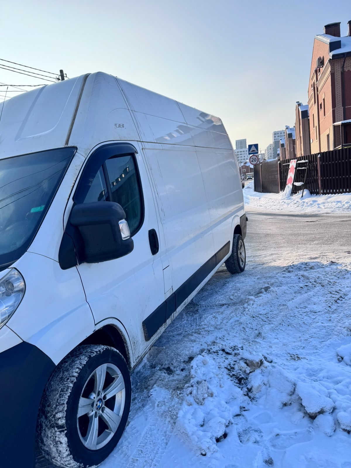 Продажа имущества, принадлежащее Стратулат Раисе Степановне: Автомобиль марки PEUGEOT Boxer, год выпуска 2011 г., идентификационный номер (VIN) VF3YCBMFC12009101, находится в залоге у ПАО Банк ВТБ.Автомобиль марки PEUGEOT Boxer, год выпуска 2011 г., идентификационный номер (VIN) VF3YCBMFC12009101, находится в залоге у ПАО Банк ВТБ.