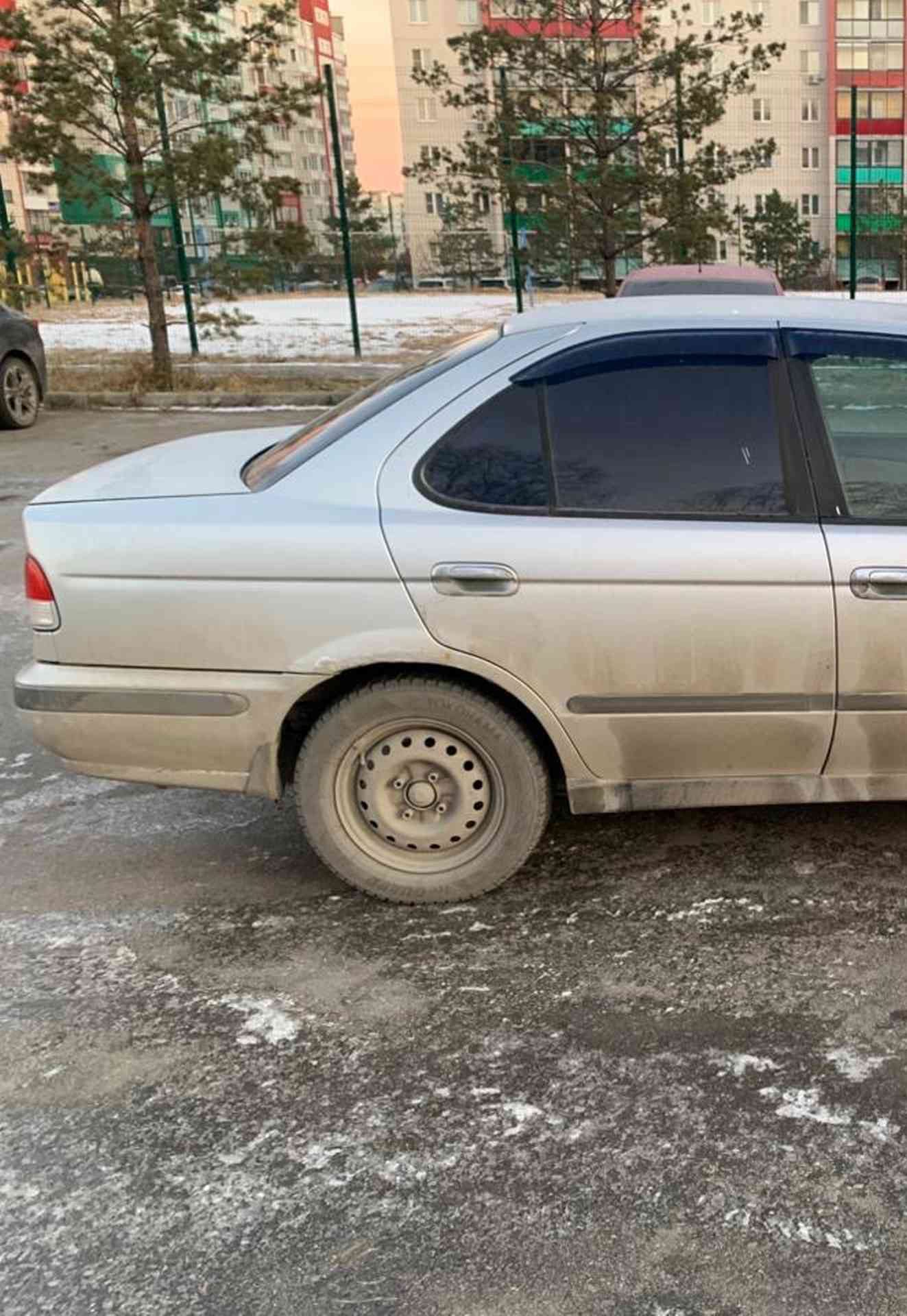 Автотранспортное средство: легковой седан НИССАН САННИ, государственный номер Х755ЕВ774, кузов №: РВ15120381, цвет серый, мощность двигателя, л.с.кВт 103/(77,2), масса разр/ без нагрузки, кг1345/1100, объем двигателя 1497см2, АКПП)