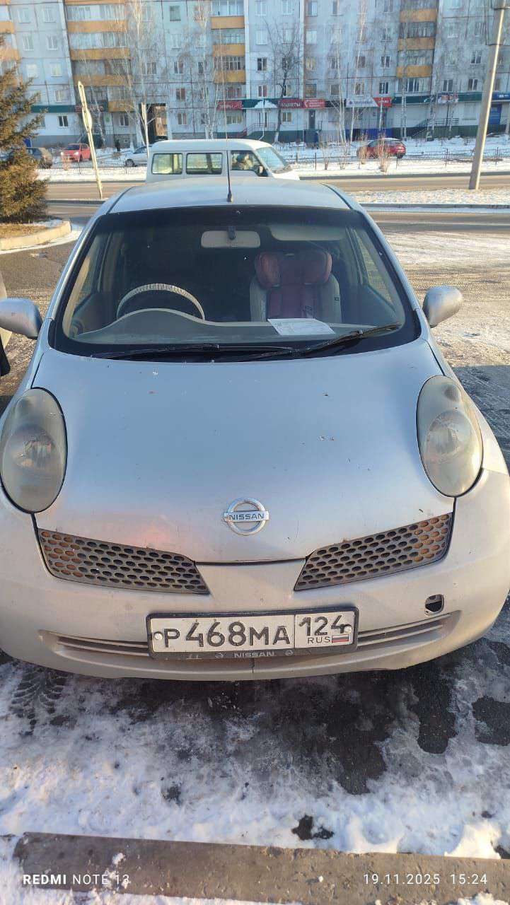 Легковой автомобиль NISSAN MARCH, 2002 года выпуска