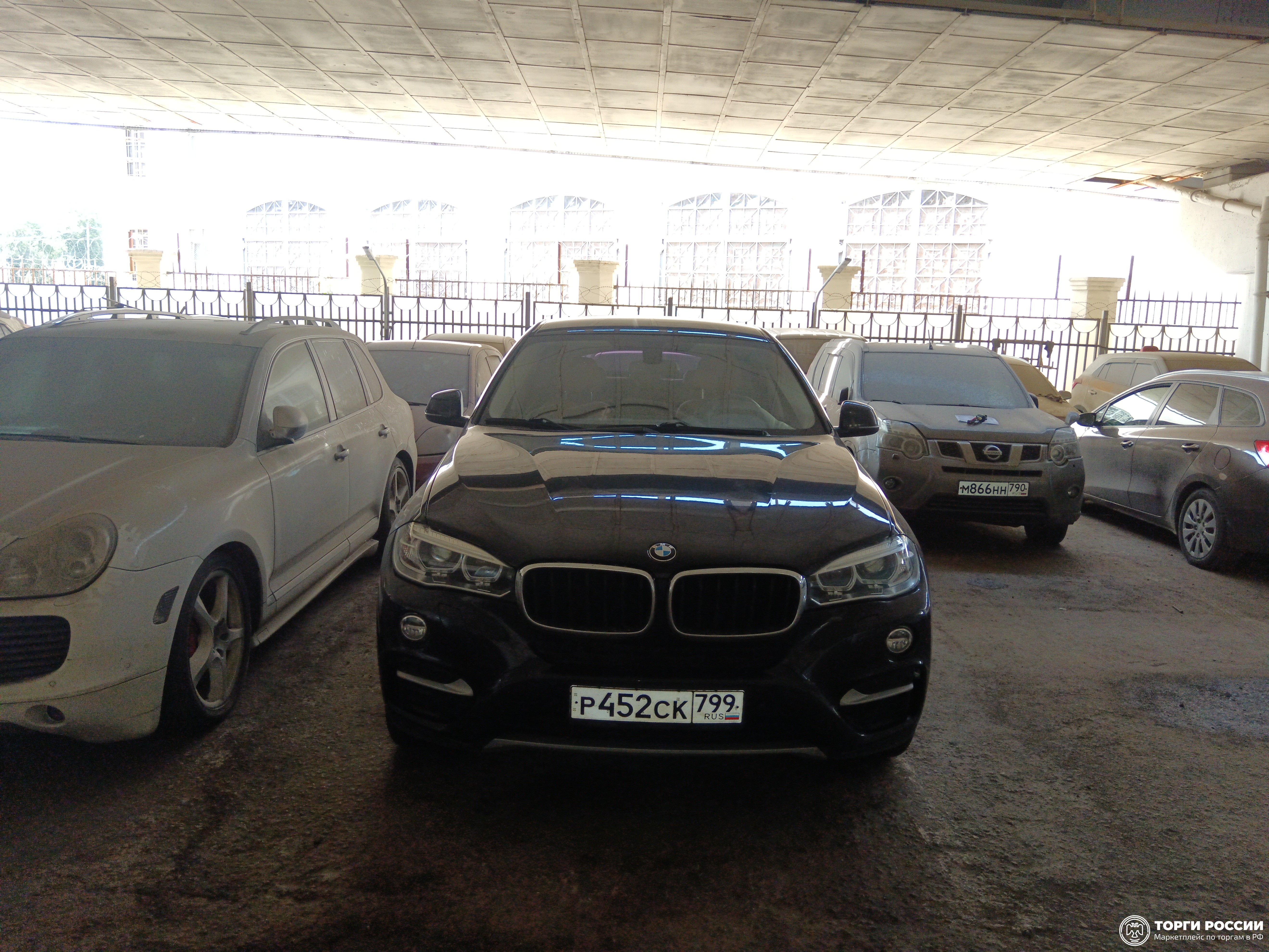 Транспортное средство. Модель: BMW X6 ХDRIVЕ 35I. Тип КПП: АКПП. VIN X4XKU294700P76644. Гос. номер: Р452СК799. Год выпуска: 2016. Адрес местонахождения: г. Москва, Эстакада Лужнецкого ТТК, напротив Новолужнецкого проезда дом 9 строение 3 .