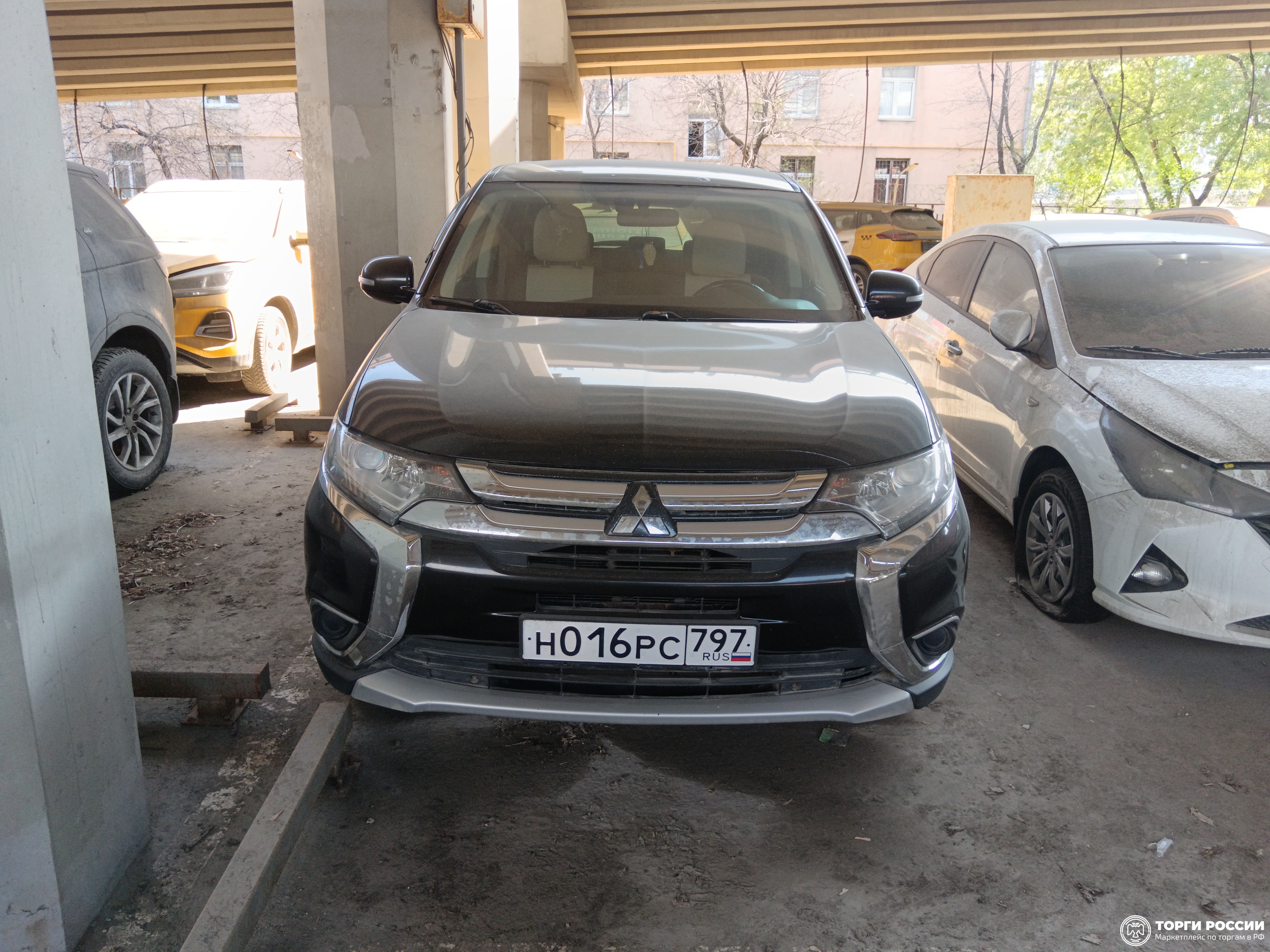 Транспортное средство. Модель: MITSUBISHI Outlander. Тип КПП: АКПП. VIN Z8TXTGF2WHM030467. Гос. номер: Н016РС797. Год выпуска: 2017. Адрес местонахождения: г. Москва, пересечение Звенигородского шоссе со 2-м Магистральным тупиком, напротив 4-й Магистральной, д. 13, стр.2.