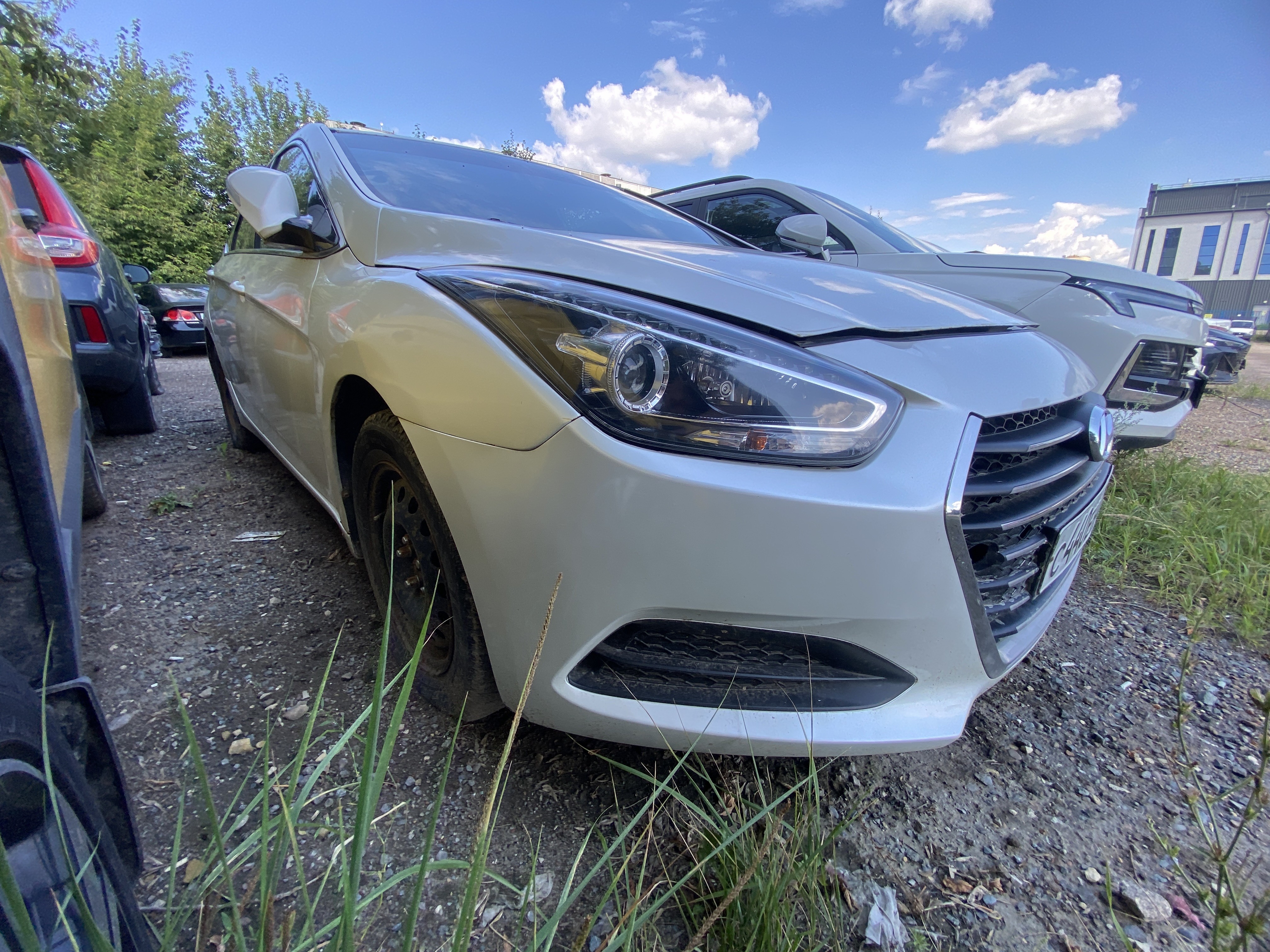 Транспортное средство. Модель: HYUNDAI I40. Тип КПП: АКПП. VIN
XWELB41CBG0006986. Гос. номер: С440ЕН716. Год выпуска: 2015 г. Местонахождение: г. Казань, ул. Закиева, 4/2.