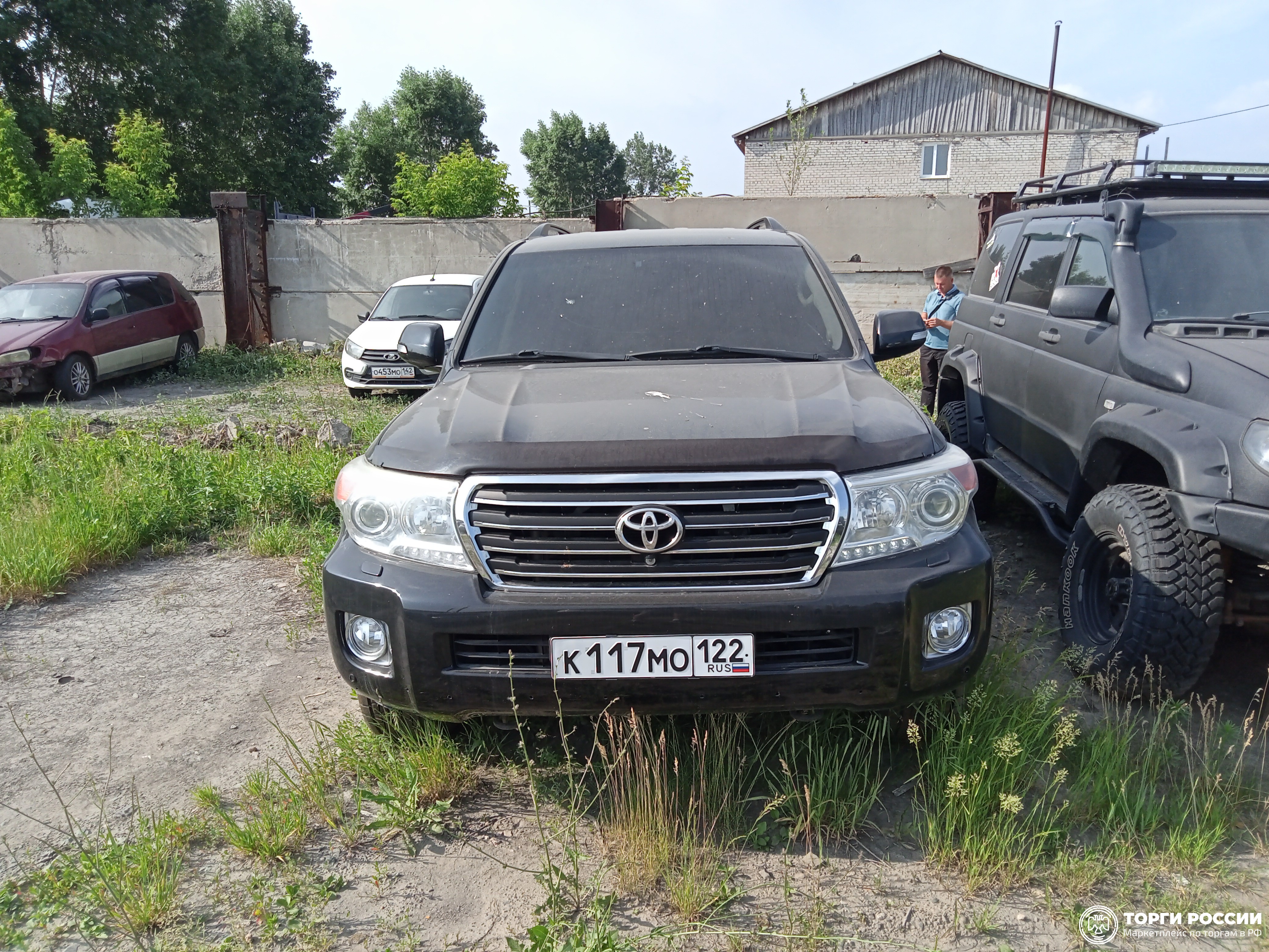 Транспортное средство. Модель: TOYOTA Land Cruiser. Тип КПП: АКПП. VIN JTMCX05J904093460. Гос. номер: К117МО122. Год выпуска: 2015. Адрес местонахождения: г. Барнаул, ул. Малахова д. 169 в
