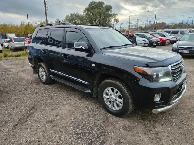 Транспортное средство. Модель: TOYOTA Land Cruiser 200. Тип КПП: АКПП. VIN JTMHV05JX04024692. Гос. номер: В949ТЕ69. Год выпуска: 2008. Ключи в наличии. Адрес местонахождения: г. Тверь, ул. Коминтерна