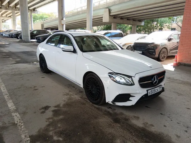 Транспортное средство. Модель: MERCEDES BENZ E200. Тип КПП: АКПП. VIN WDD2130421A077770. Гос. номер: Х808СК199. Год выпуска: 2016. Адрес местонахождения: г. Москва, пересечение Звенигородского шоссе со 2-м Магистральным тупиком, напротив 4-й Магистральной, д. 13, стр.2