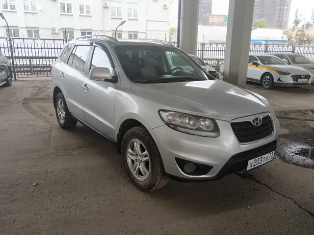 Транспортное средство. Модель: HYUNDAI SANTA FE 2.4 АТ. Тип КПП: АКПП. VIN KMHSH81BDBU765832. Гос. номер: Х203ТН73. Год выпуска: 2011. Ключи в наличии. Адрес местонахождения: г. Москва, пересечение Звенигородского шоссе со 2-м Магистральным тупиком, напротив 4-й Магистральной, д. 13 стр. 2