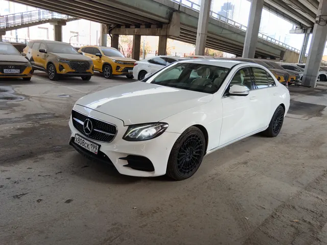 Транспортное средство. Модель: MERCEDES BENZ E200. Тип КПП: АКПП. VIN WDD2130421A077770. Гос. номер: Х808СК199. Год выпуска: 2016. Адрес местонахождения: г. Москва, пересечение Звенигородского шоссе со 2-м Магистральным тупиком, напротив 4-й Магистральной, д. 13, стр.2