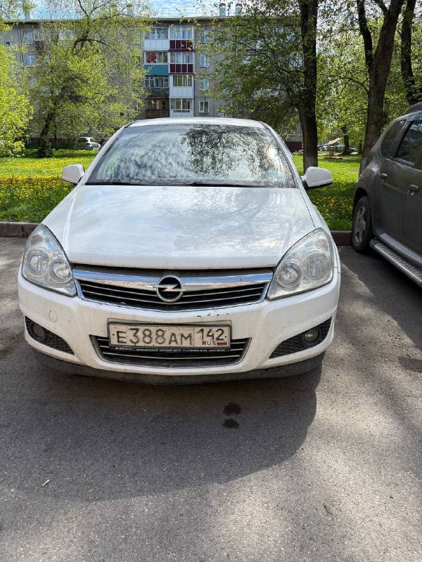 автомобиль Opel Astra, ВИН XWF0AHL69B0023100, 2011 г.в., пробег 168 000 км, Бензин -1 598 куб. см. , 116 л.с., КПП Механическая