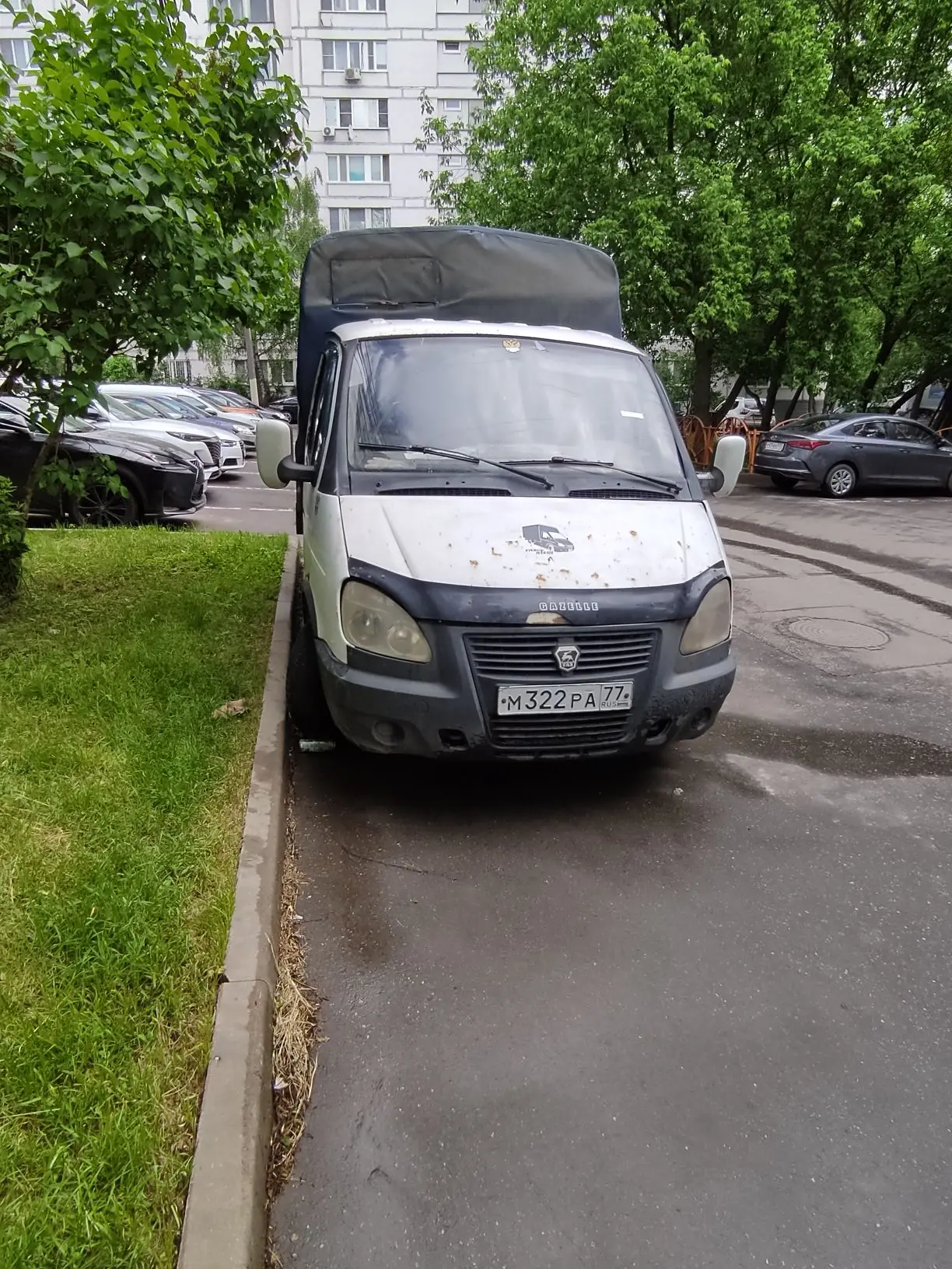 Автомобиль ГАЗ 3302 (год выпуска 2003, VIN XTH33020031894512, цвет – белый, г.р.з. М322РА77).