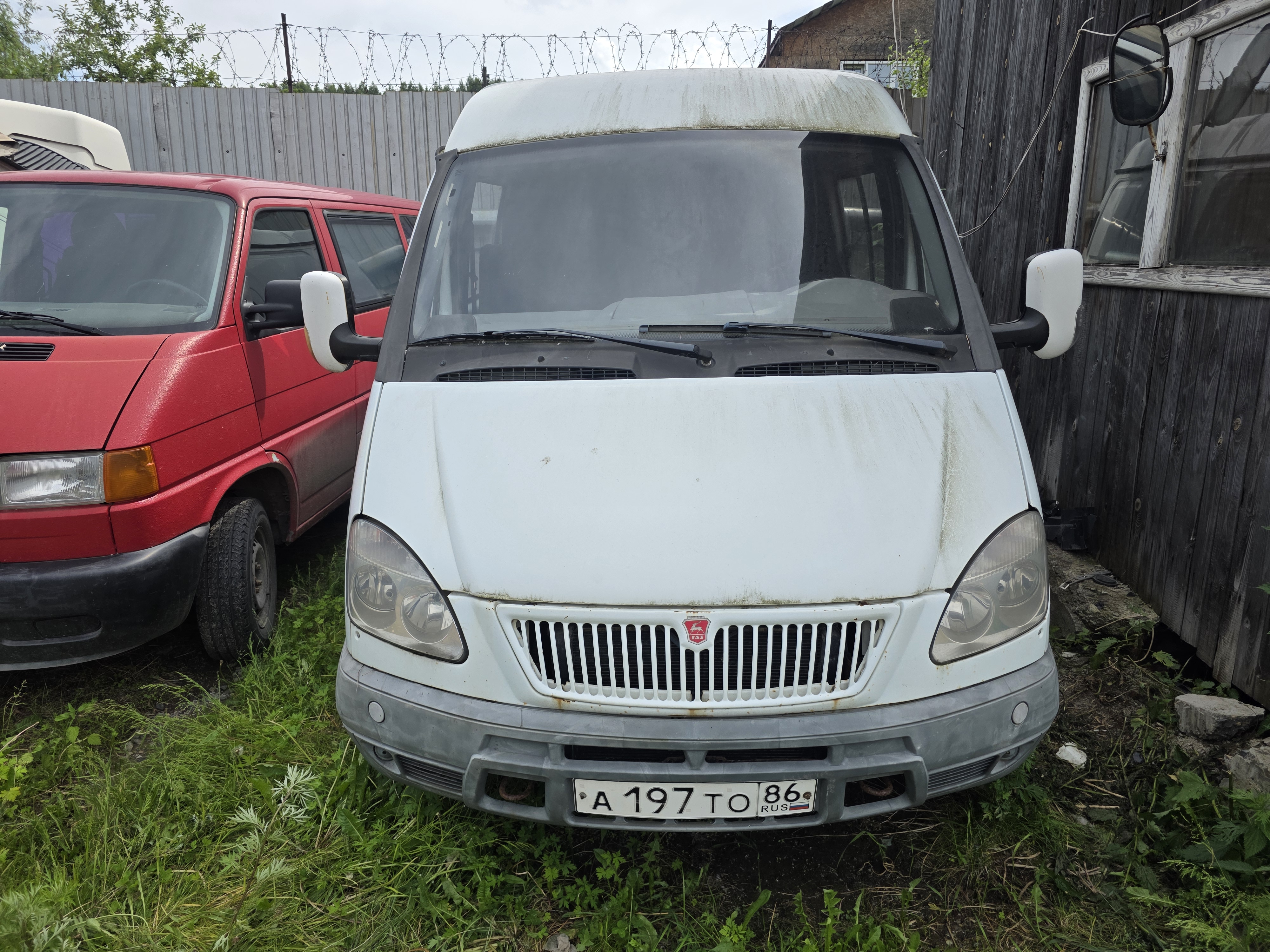 Торги № 5 Лот № 1. Автомобиль грузовой ГАЗ 2705 грузовой фургон, белый, г.в.2006, г.н.А197ТО86, VIN Х9627050060468567