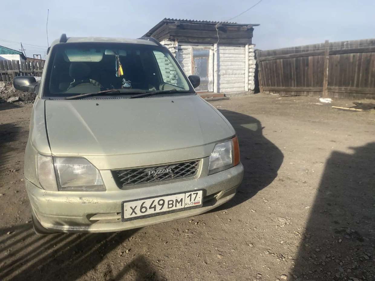Легковой автомобиль. Марка, модель DAIHATSU PYZAR. Категория: В. Регистрационный Х649ВМ17 Идентификационный номер VIN: отсутствует. Двигатель: 417800-30506287. Номер шасси: отсутствует. Номер кузова: ХТТ315120Р0430792. Цвет: желтый. Дата выпуска 1996 г