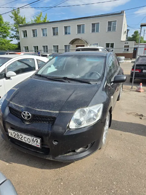 Автомобиль Toyota Auris, 2008 г.в., VIN SB1KV56E40F082570