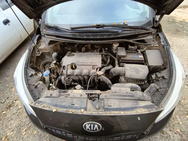 Легковой автомобиль KIA JD (CEE'D), легковой комби (хэтчбек), 2013 год выпуска, вино номер XWEHM511AD0002292, гос.рег.знак М914ОВ196, цвет черный, мощность двигателя 100 л.с. (73,5 кВт), рабочий объем двигателя 1396 куб. см, экологический класс четвертый, категория ТС B/M1