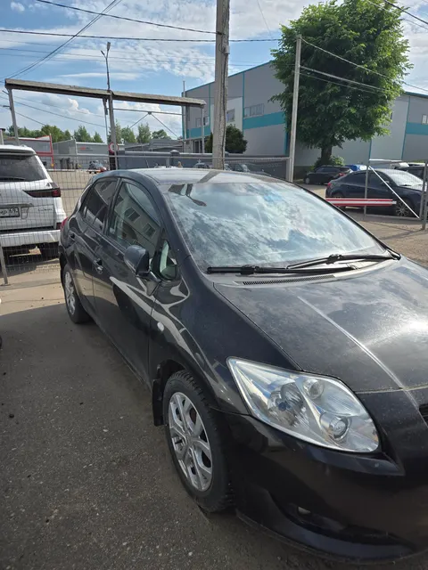 Автомобиль Toyota Auris, 2008 г.в., VIN SB1KV56E40F082570