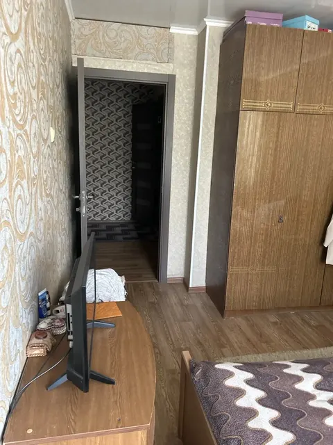 ¼ доля в праве общей долевой собственности на квартиру, площадью 54,4 кв.м., кадастровый номер 16:52:030509:797, расположена по адресу: Республика Татарстан, г. Набережные Челны, ул. Железнодорожников, д. 20, кв. 3