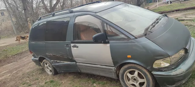 Легковой автомобиль, марка: ТОЙОТА, модель: ПРЕВИА, год изготовления: 1994, VIN: JT111AC1100085512, вид собственности: индивидуальная.