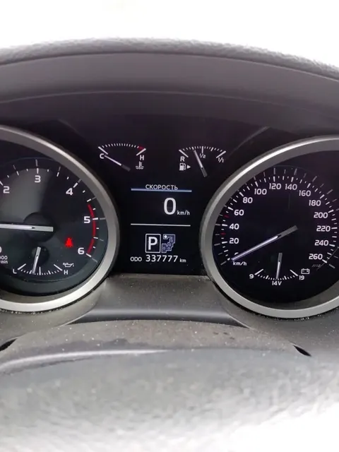Легковой автомобиль, год выпуска 2012, TOYOTA LAND CRUISER, VIN JTMHV05J204087950