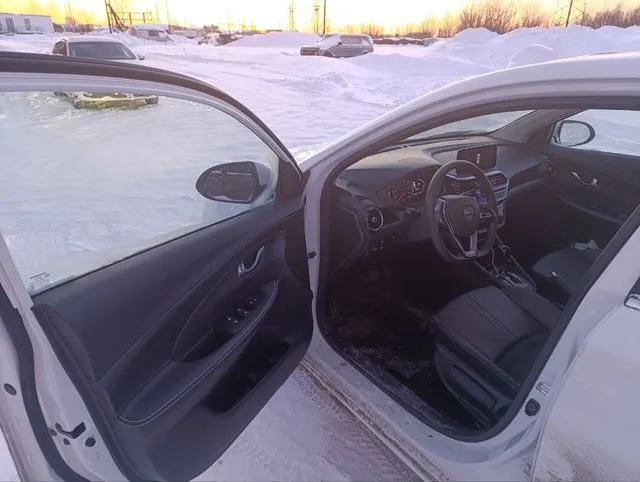 Ид. № (VIN): LS5A2ASE3RD926912 Марка, модель ТС: Changan Alsvin Категория ТС: В Год изготовления ТС: 2023 Модель, № двигателя: РЗСТ533469 Кузов (кабина, прицеп): LS5A2ASE3RD926912 ПТС №: 164302093102268