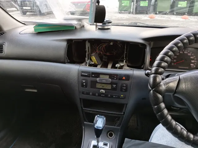 Автомобиль Тойота Королла Филдер, 2002 г. в., № кузова ZZE1240011440, г/н О 469 HP 142.