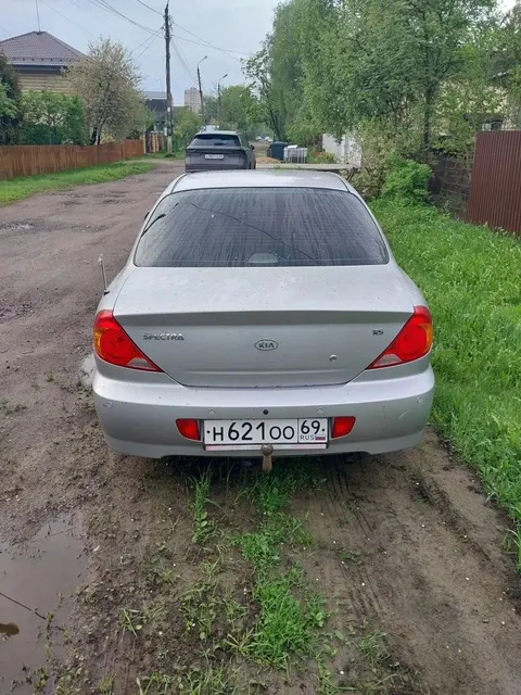 Легковой автомобиль, марка: КIА SРЕСТRА (FВ2272), 2011 года выпуска, VIN: ХWКFВ2272В0106290, грз. Н621ОО69, вид собственности: совместная