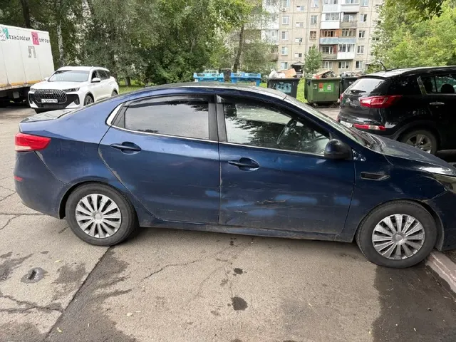 Автомобиль Kia Rio (год выпуска 2015, VIN Z94CC41BBGR284404, цвет синий, г.р.н. Т054КУ142)
