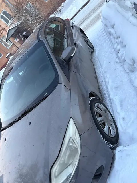 Автомобиль Ford Focus (2012 г.в., VIN X9FKXXEEBKCR69046, цвет серо-коричневый, г.р.з. У276ВА142).