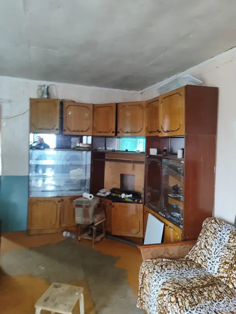 Квартира, площадь 37.6 кв.м., адрес (местонахождение): 450502, Респ Башкортостан, Уфимский р-н, деревня Кириллово, ул Новоселов, д 7, кв 3, кадастровый (условный) номер: 02:47:080201:826 Находится в долевой собственности, размер доли: 1/2, Земельный участок, площадь 836 +/- 10 кв.м., адрес (местонахождение): 450502, Респ Башкортостан, Уфимский р-н, деревня Кириллово, ул Новоселов, уч 7/3, кадастровый (условный) номер: 02:47:080201:157 Находится в долевой собственности, размер доли: 1/2